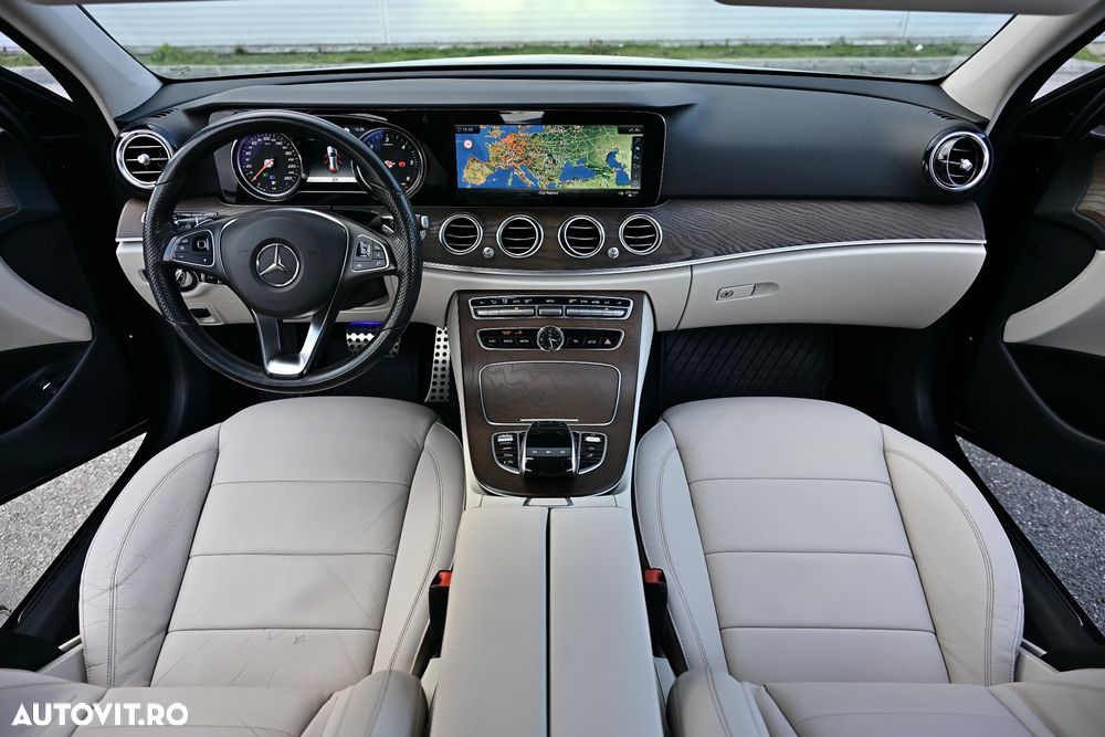 Mercedes-Benz E 220 d T-Modell 4MATIC Aut - 13