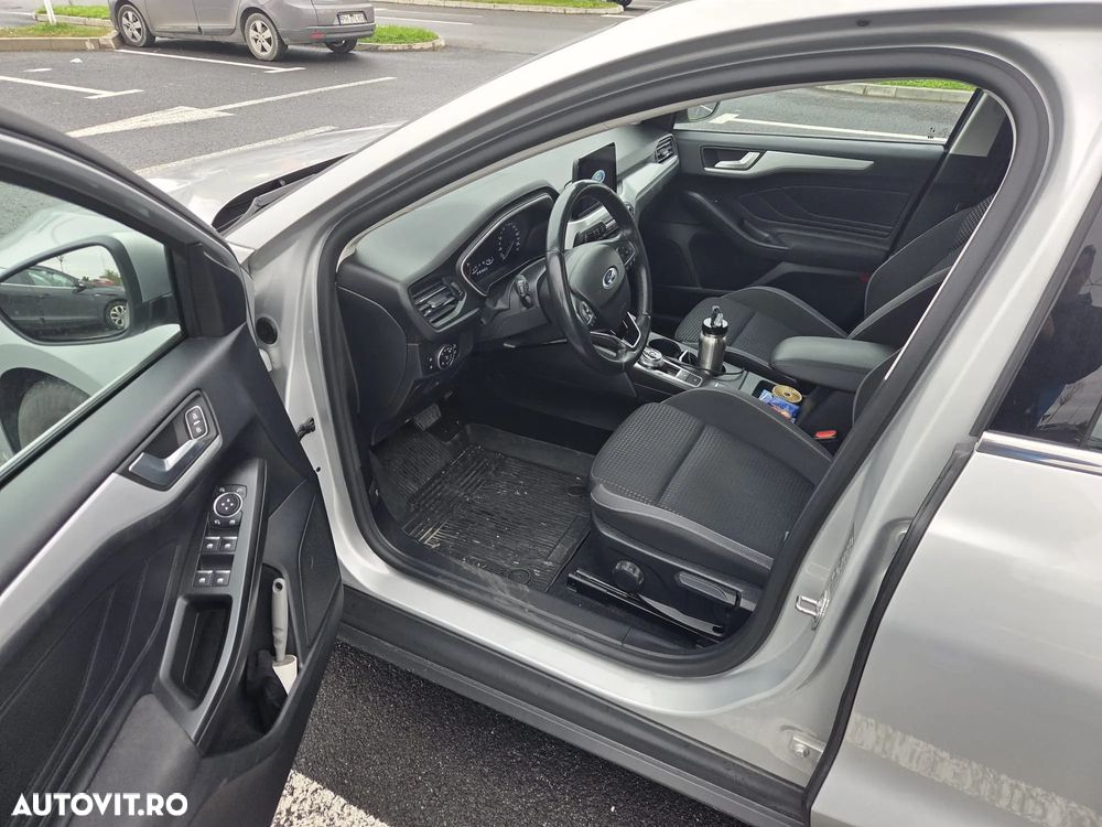 Ford Focus - 7