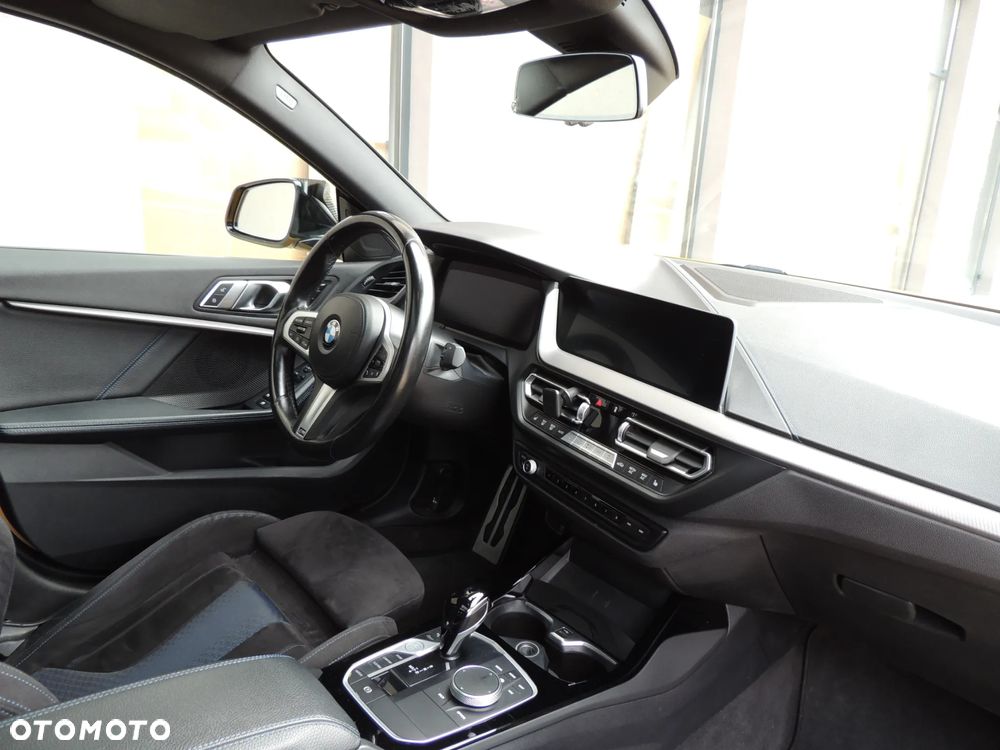 BMW Seria 2 220d xDrive - 38