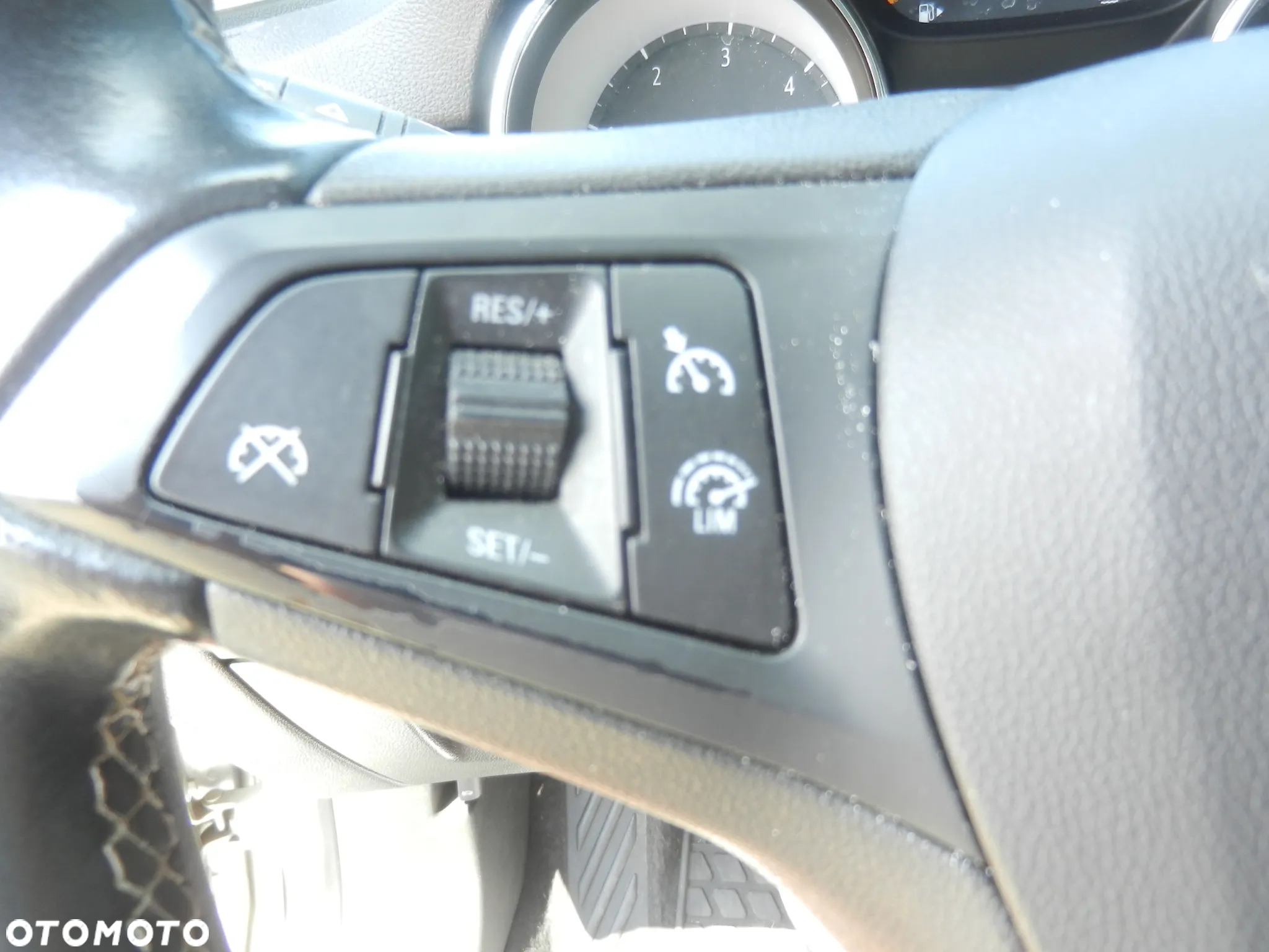 Opel Astra V 1.5 CDTI S&S - 25