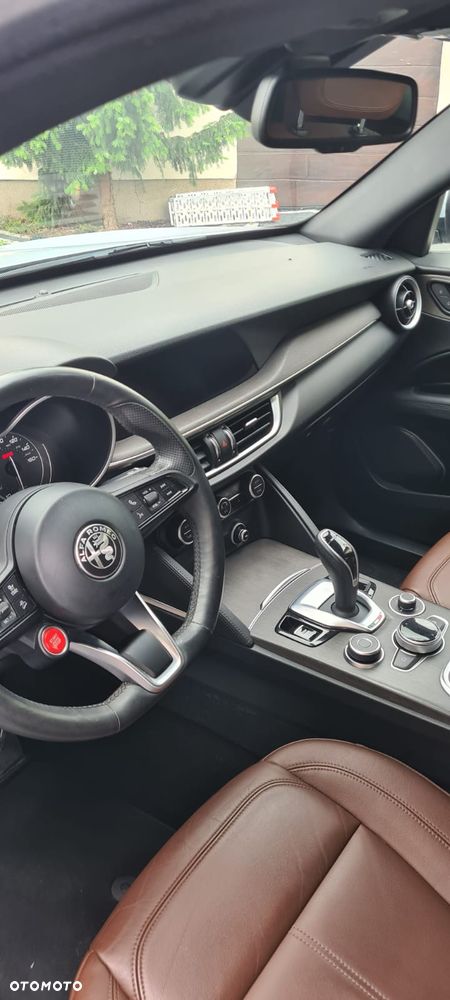 Alfa Romeo Stelvio 2.0 Turbo TI Q4 - 27