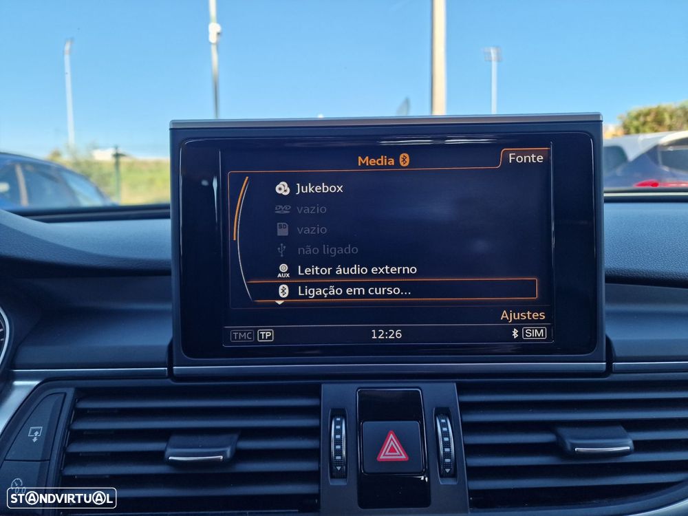 Audi A6 Allroad 3.0 TDi quattro S tronic - 43