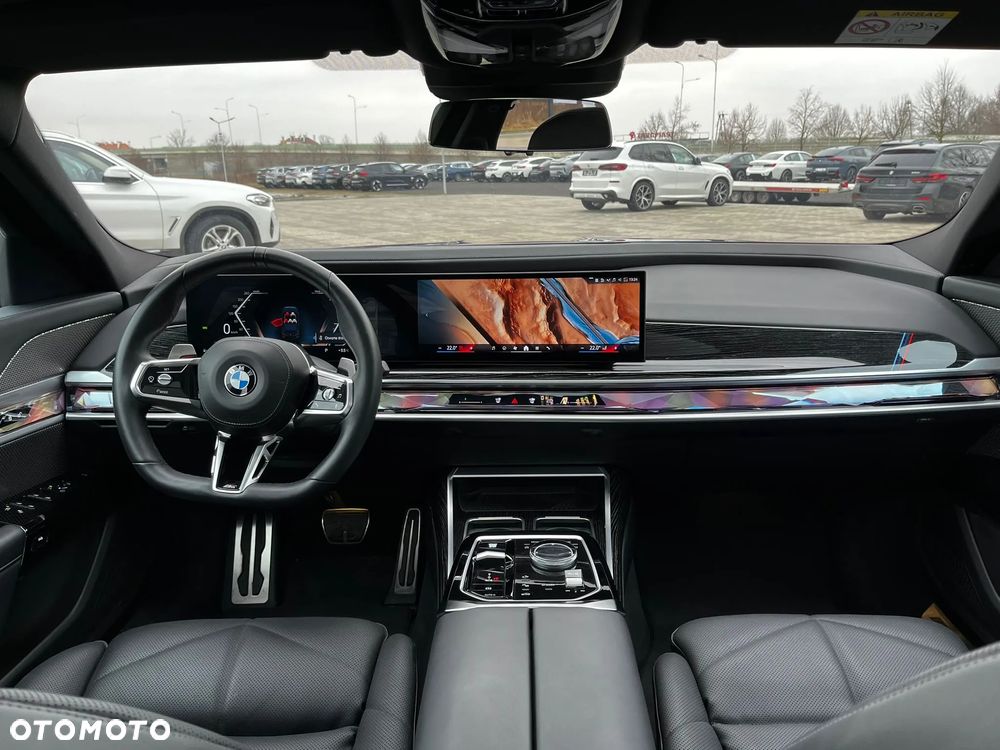 BMW Seria 7 - 22