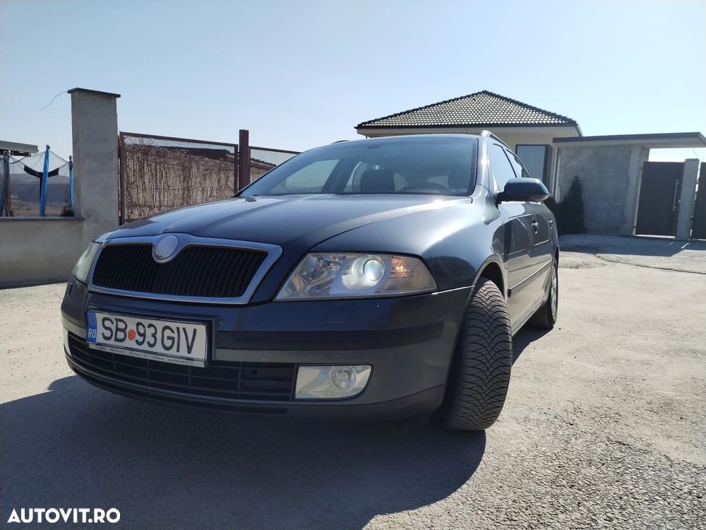 Skoda Octavia 2.0 TDI DPF Ambiente - 8