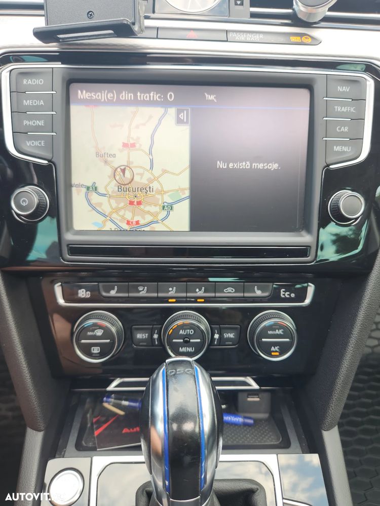 Volkswagen Passat - 22