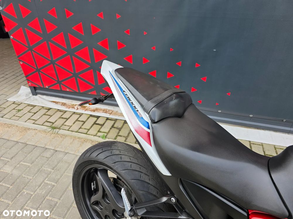 Honda CB - 22