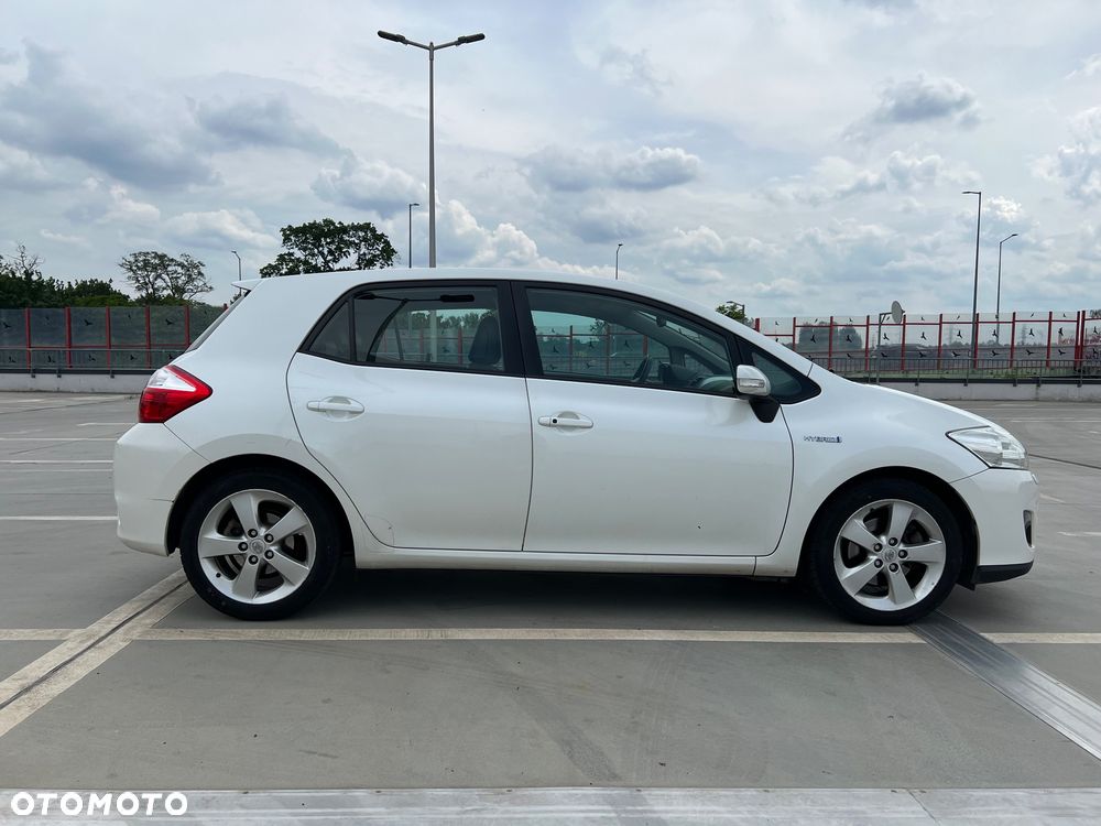 Toyota Auris - 5