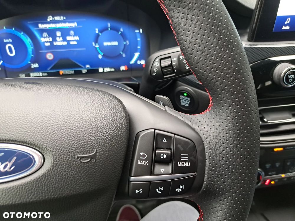 Ford Kuga 2.0 EcoBlue AWD ST-Line X - 18