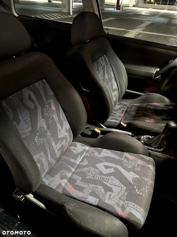 Volkswagen Golf - 7