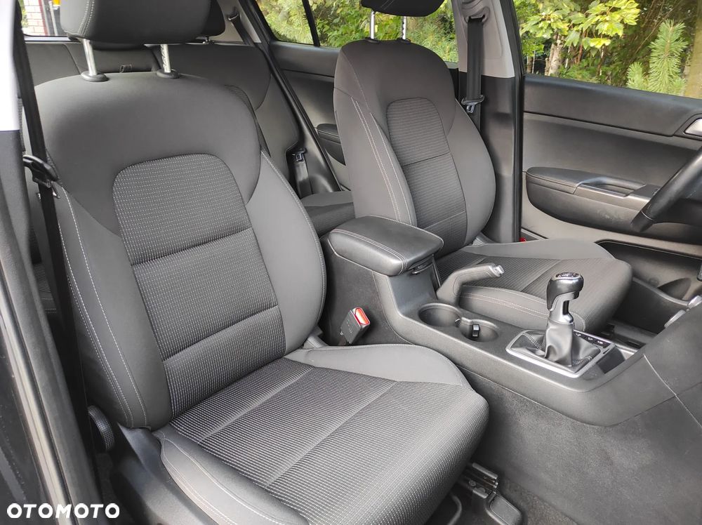 Kia Sportage 1.7 CRDI Business Line M 2WD - 12