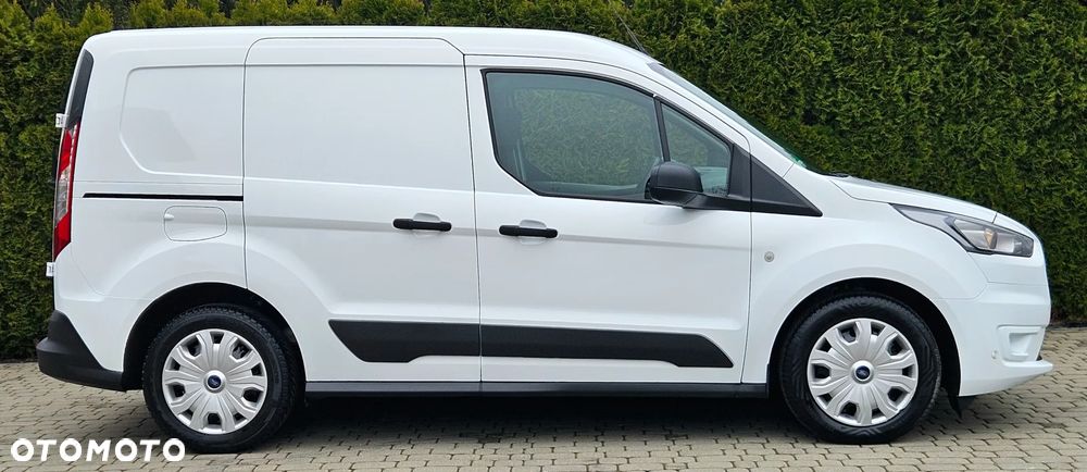 Ford Transit Connect - 22
