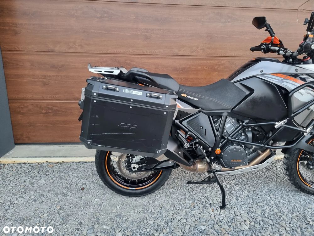 KTM Adventure - 13