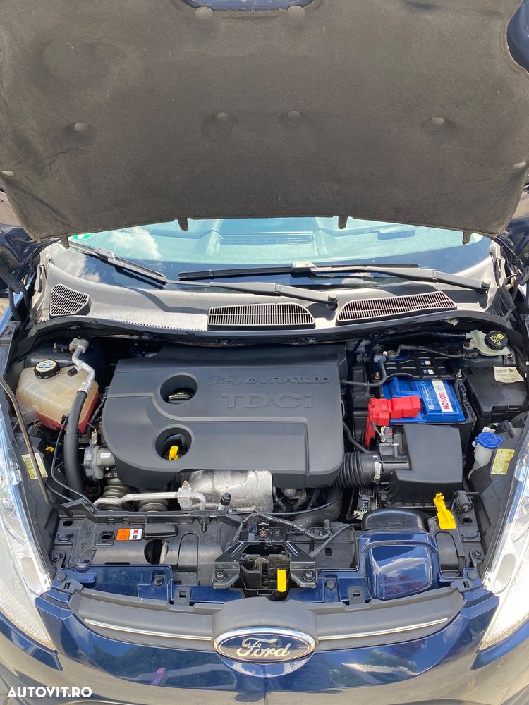 Ford Fiesta 1.6 TDCI DPF Titanium - 10