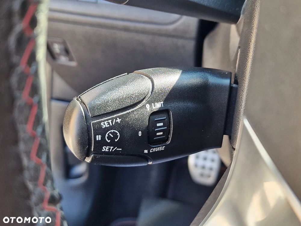 Peugeot 2008 PureTech 110 Stop&Start GT-Line Edition - 14