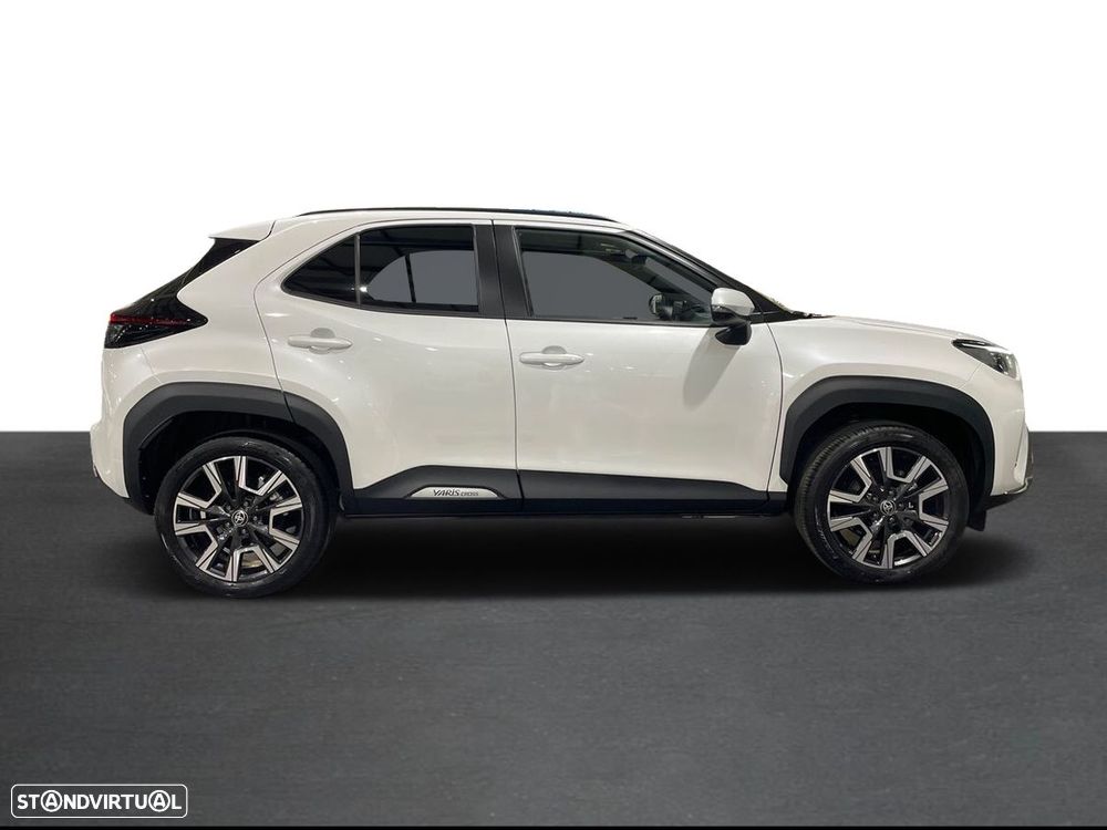 Toyota Yaris Cross 1.5 HDF Luxury - 19