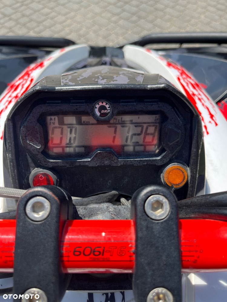 Can-Am Renegade - 10