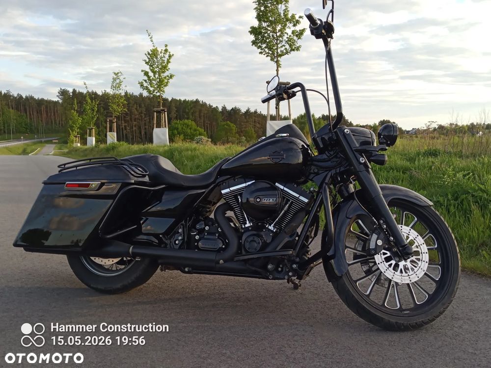 Harley-Davidson Touring Road King - 4