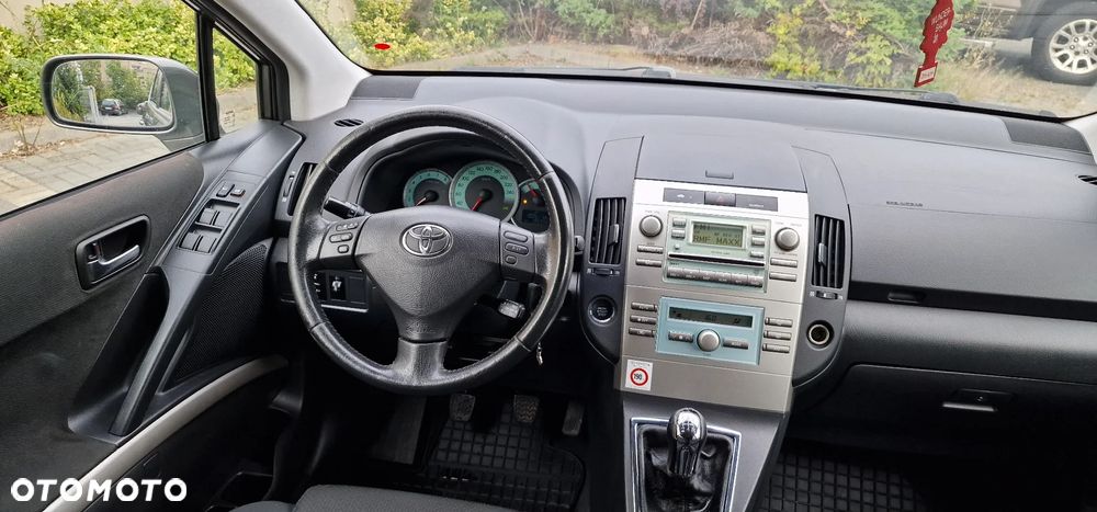 Toyota Corolla Verso 1.8 Prestige 7os - 33