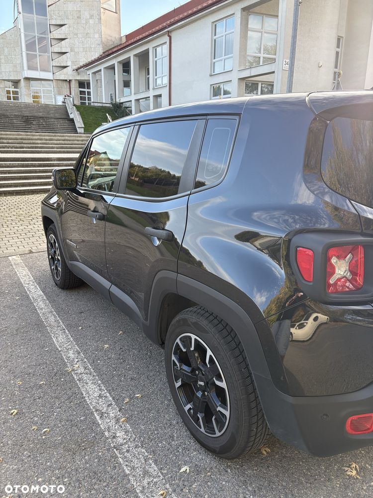 Jeep Renegade - 4