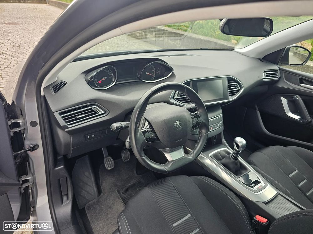 Peugeot 308 SW 1.6 e-HDi Allure J17 - 14