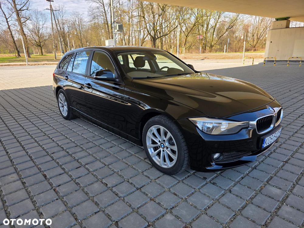 BMW Seria 3 318d DPF Edition Lifestyle - 6