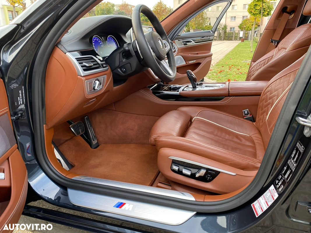 BMW Seria 7 750Li xDrive - 10