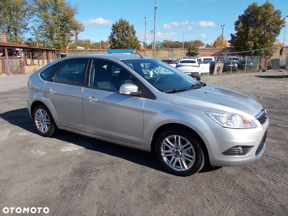 Ford Focus 1.8 Ghia - 2