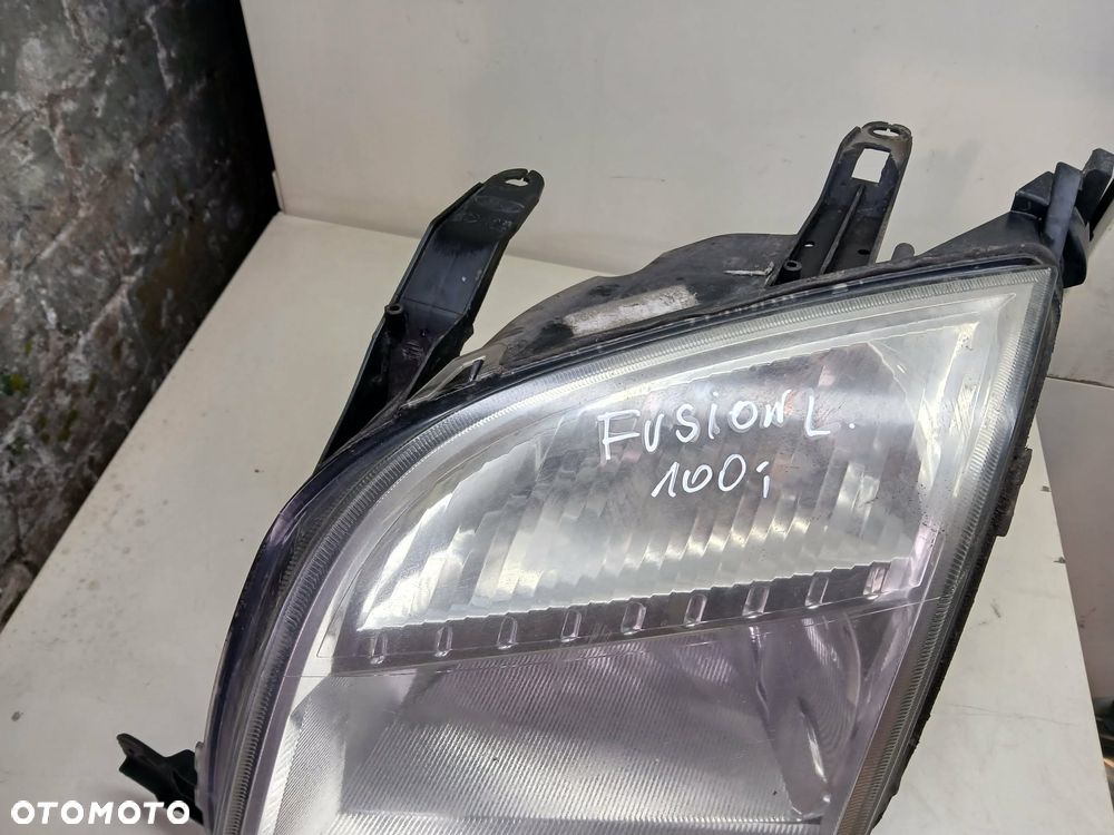 Ford Fusion lampa przednia prawa, lewa - 6
