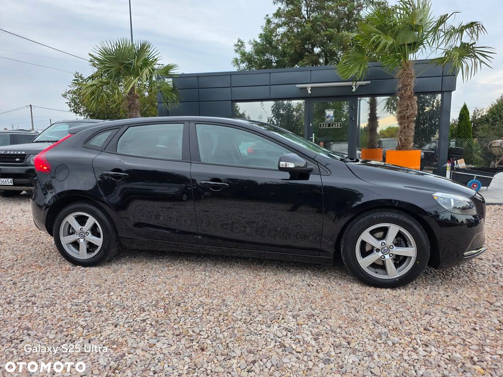 Volvo V40 D2 Momentum - 7