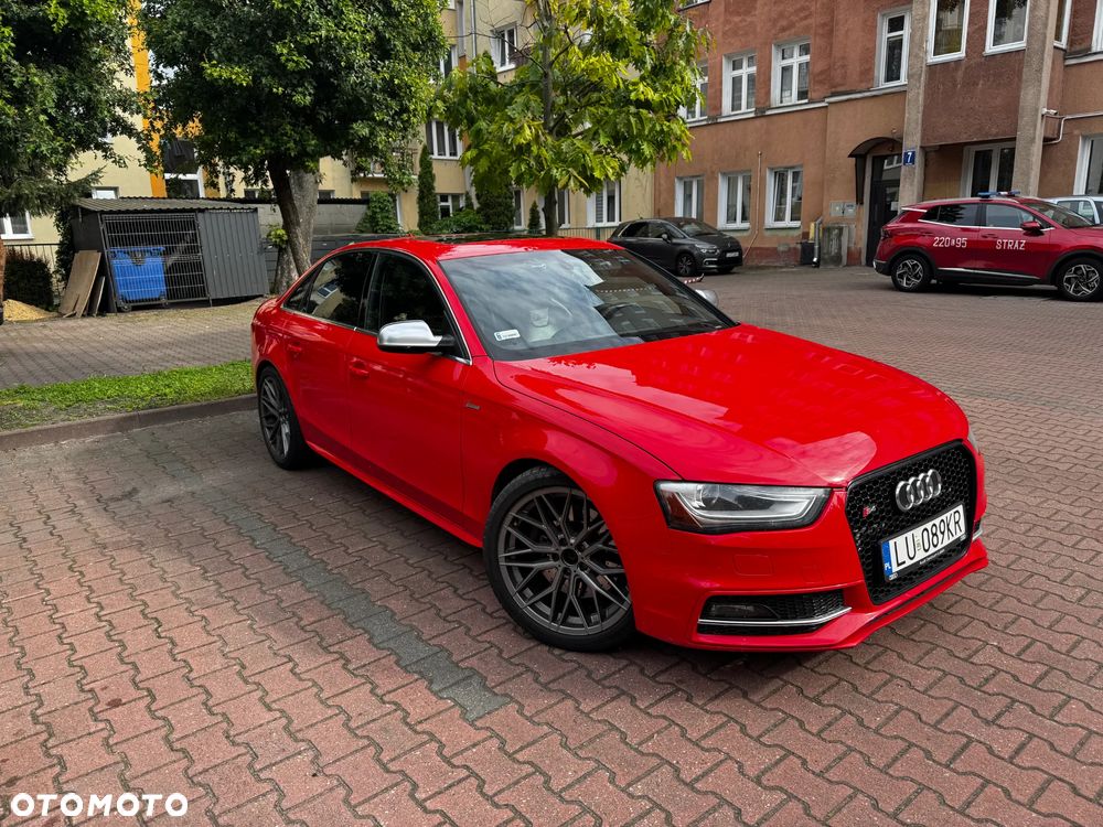 Audi S4 Limousine - 1