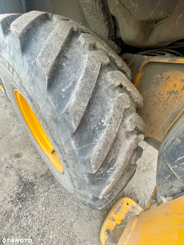 JCB 3CX PLUS - 5