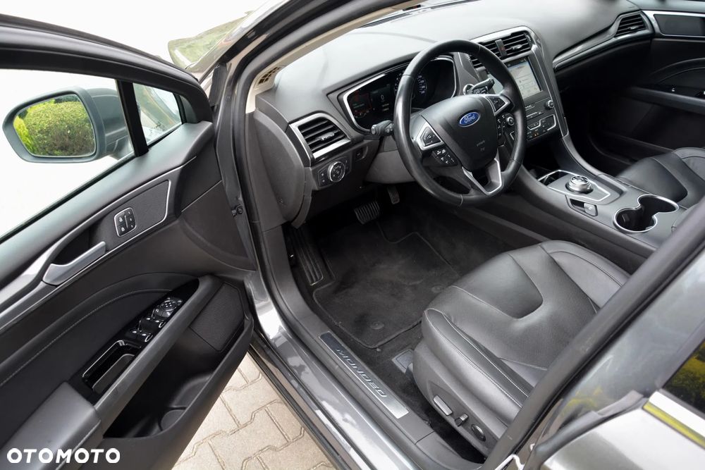 Ford Mondeo 2.0 TDCi STart-Stopp PowerShift-Aut ST-Line - 20