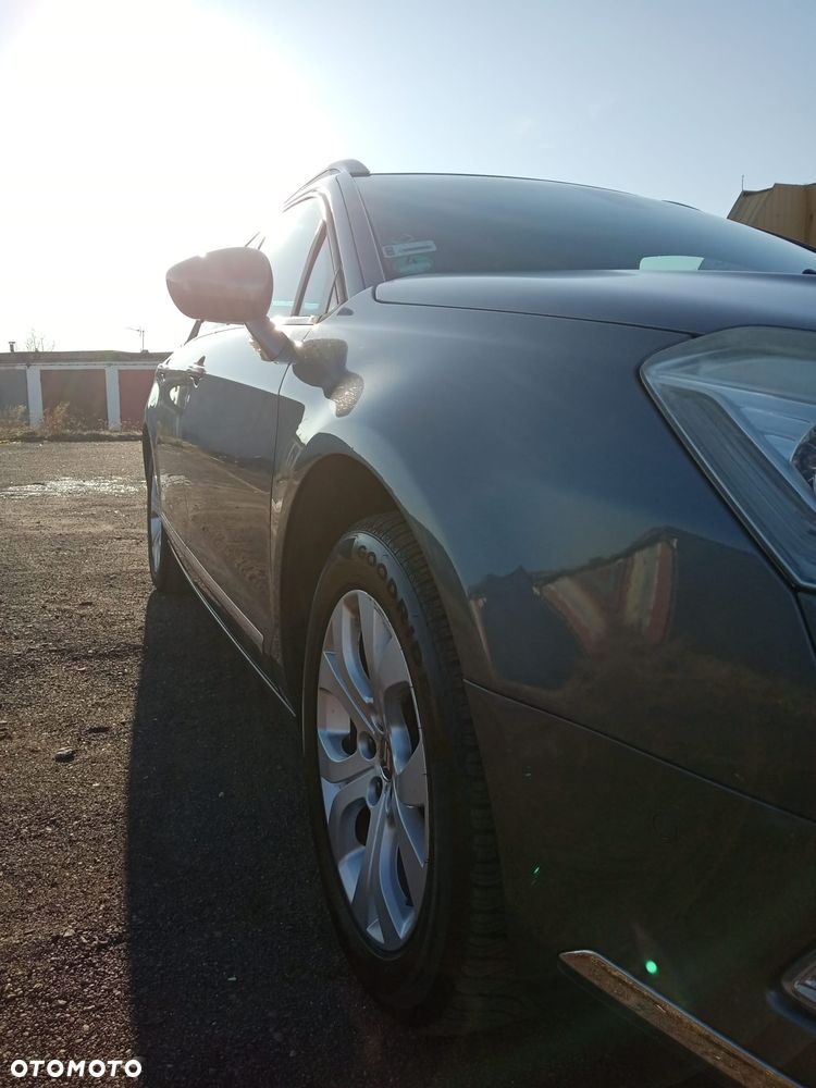 Citroën C5 HDi 135 Exclusive - 21