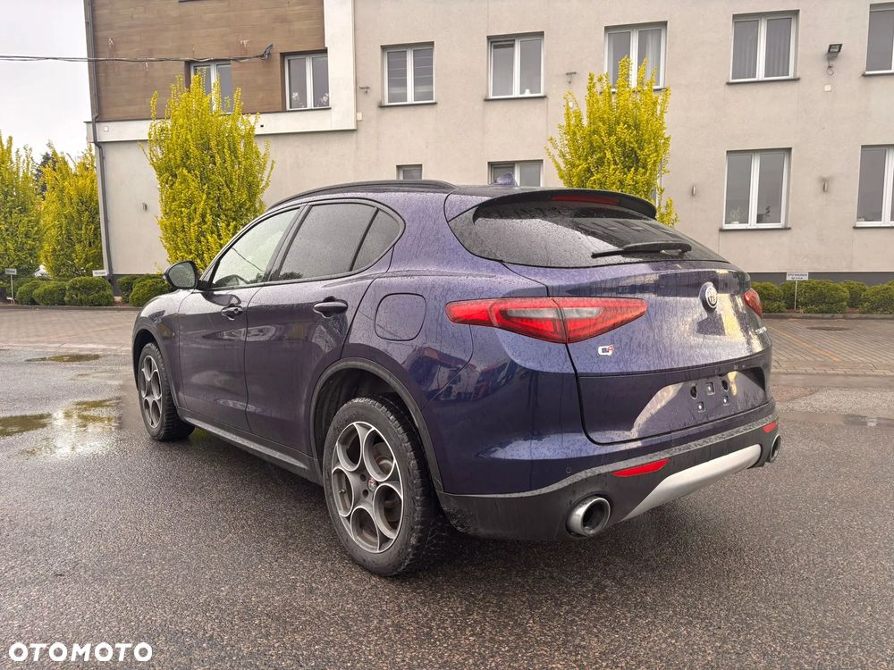 Alfa Romeo Stelvio 2.0 Turbo Executive Q4 - 9