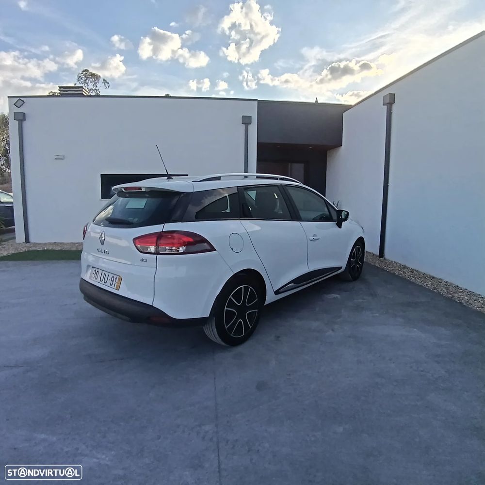 Renault Clio Sport Tourer dCi 90 Limited - 4