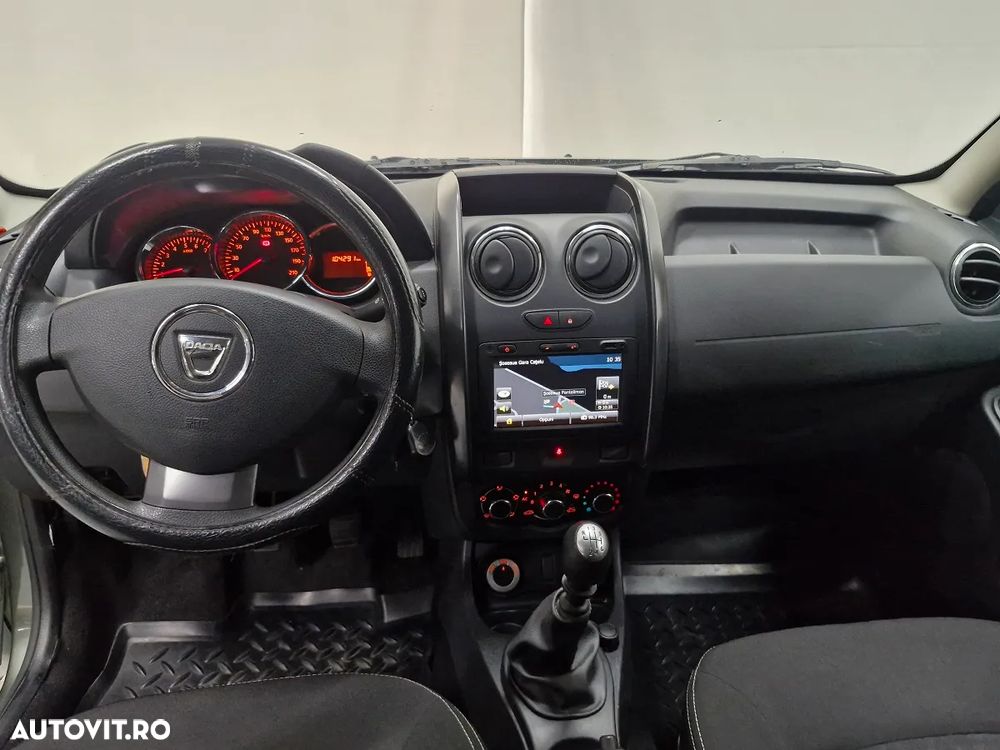 Dacia Duster 1.5 dCi 4x4 Laureate - 3