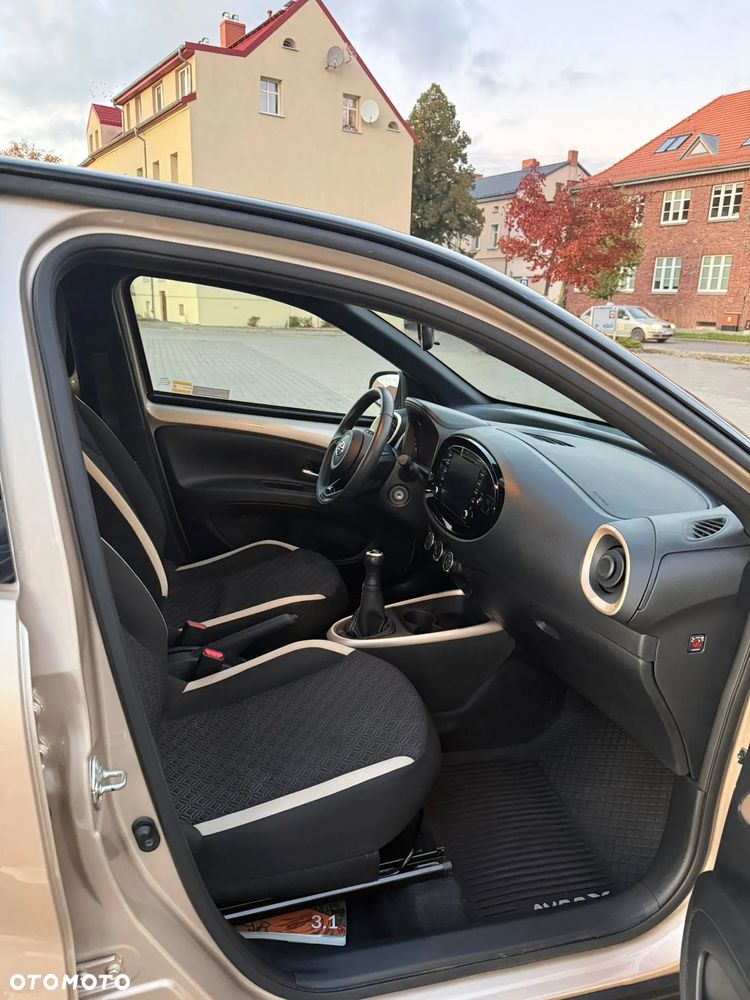 Toyota Aygo X 1.0 VVT-i Style - 13