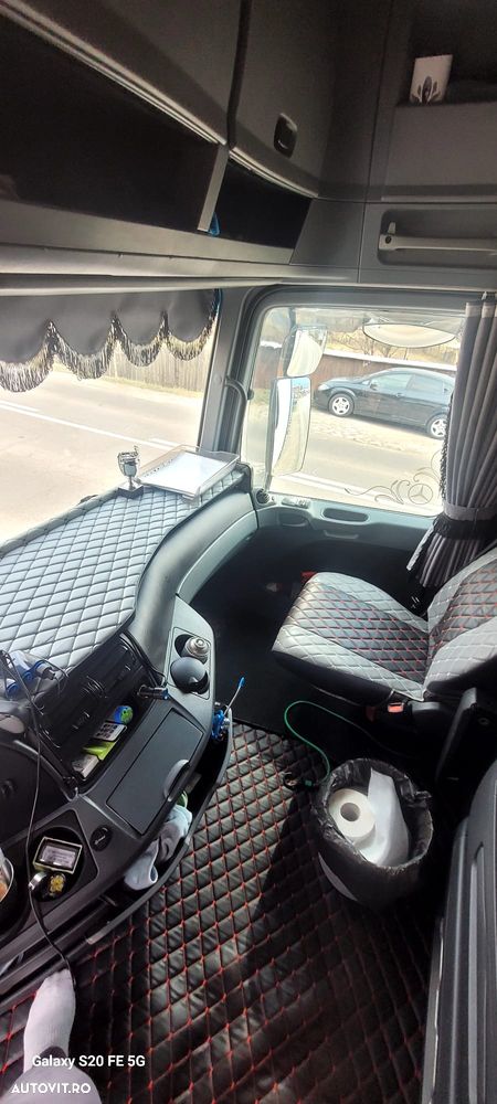 Mercedes-Benz Actros MP2 - 7