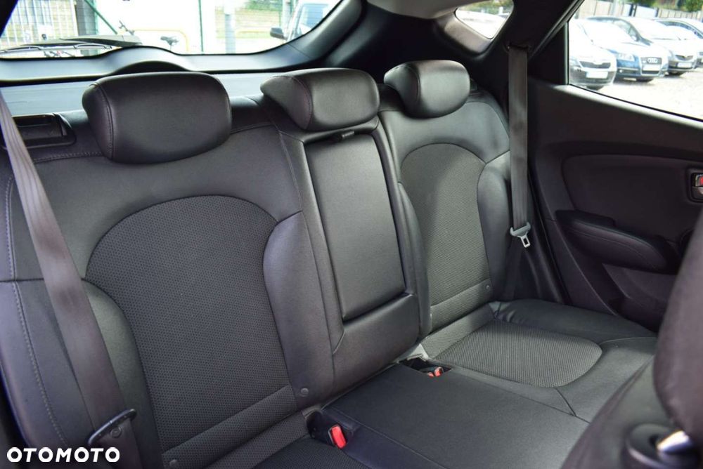 Hyundai ix35 - 24