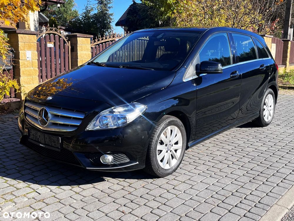 Mercedes-Benz Klasa B 180 (BlueEFFICIENCY) - 34