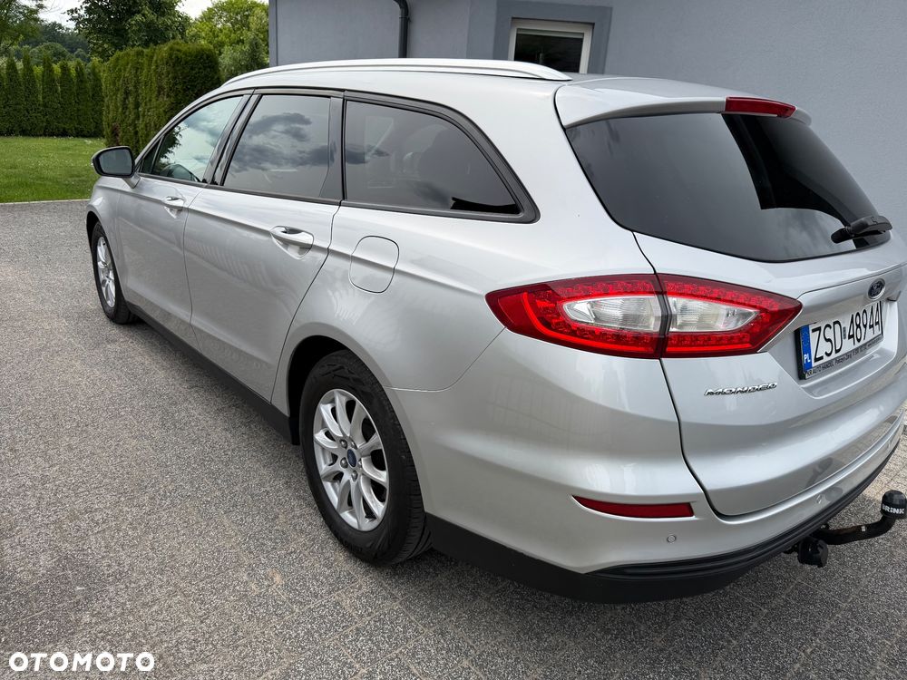 Ford Mondeo 2.0 TDCi Titanium PowerShift - 24