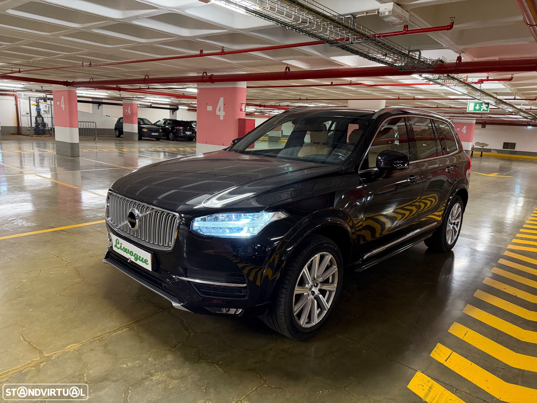 Volvo XC 90 2.0 D4 Inscription - 1