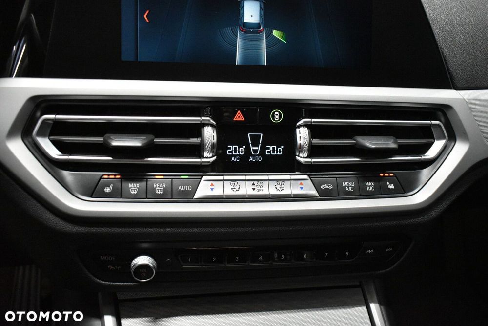 BMW Seria 3 320d xDrive Advantage - 18