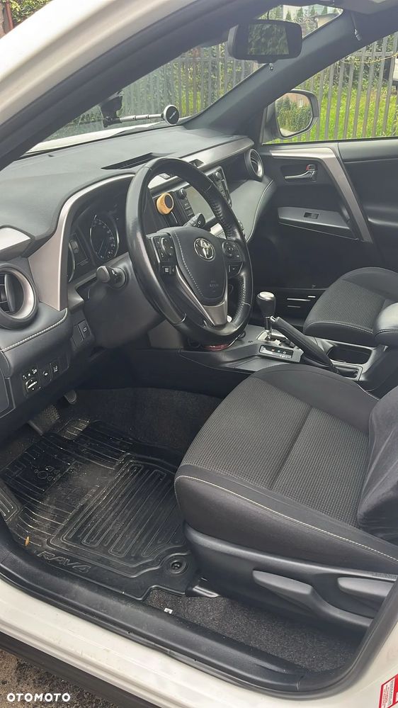 Toyota RAV4 Hybrid Selection 4x2 - 10