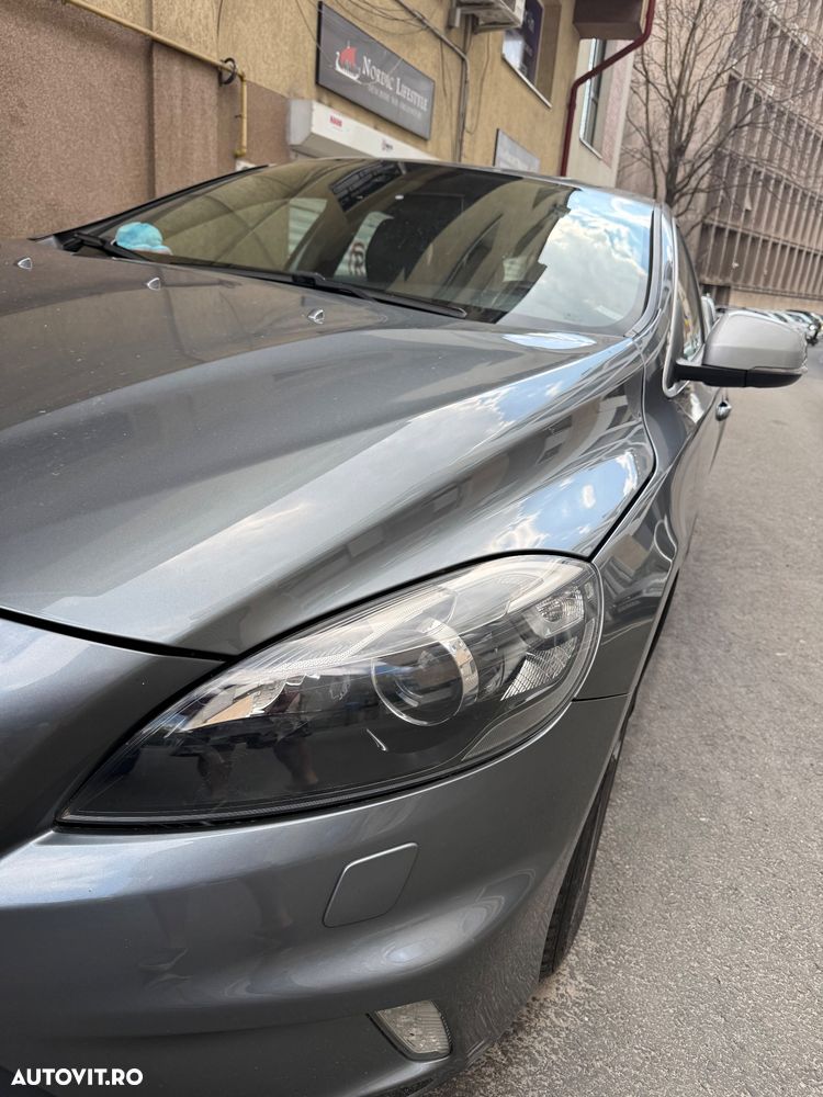 Volvo V40 D2 RDesign - 25