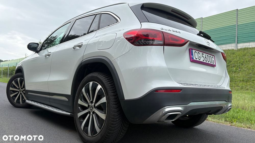 Mercedes-Benz GLA 250 4Matic 8G-DCT AMG Line - 10