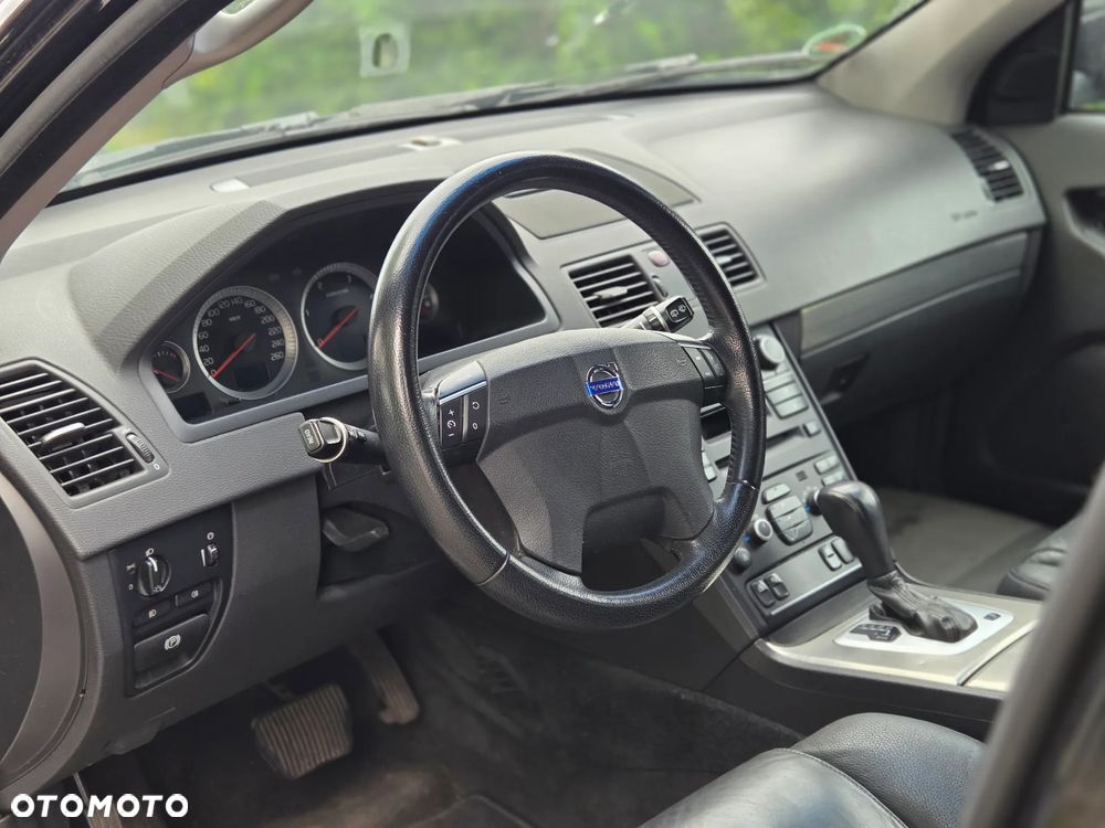 Volvo XC 90 D5 Executive - 8