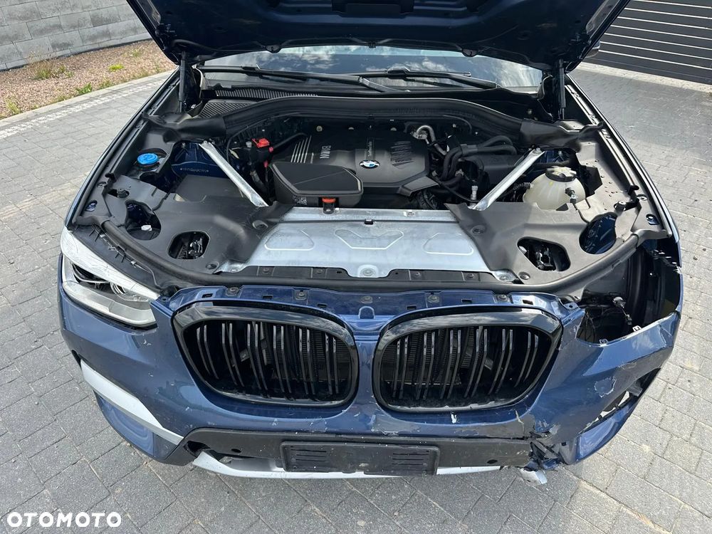 BMW X3 xDrive20d xLine - 20