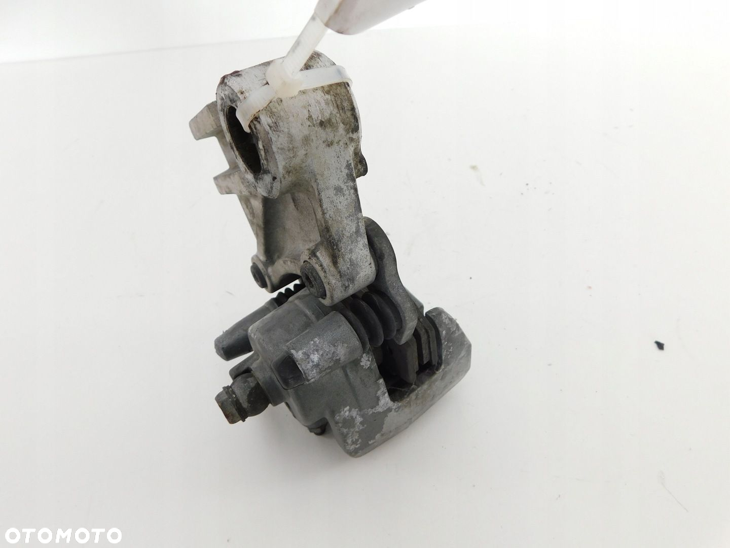 KAWASAKI ZX6R 94-97 ZACISK HAMULCA TYŁ - 5