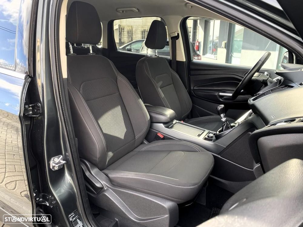 Ford Kuga 1.5 TDCi Titanium - 5